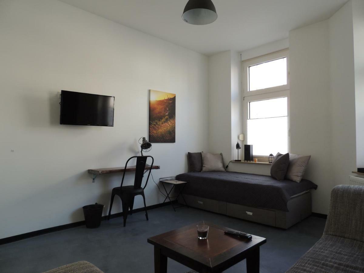 Zentrales Apartment In 盖尔森基兴 外观 照片