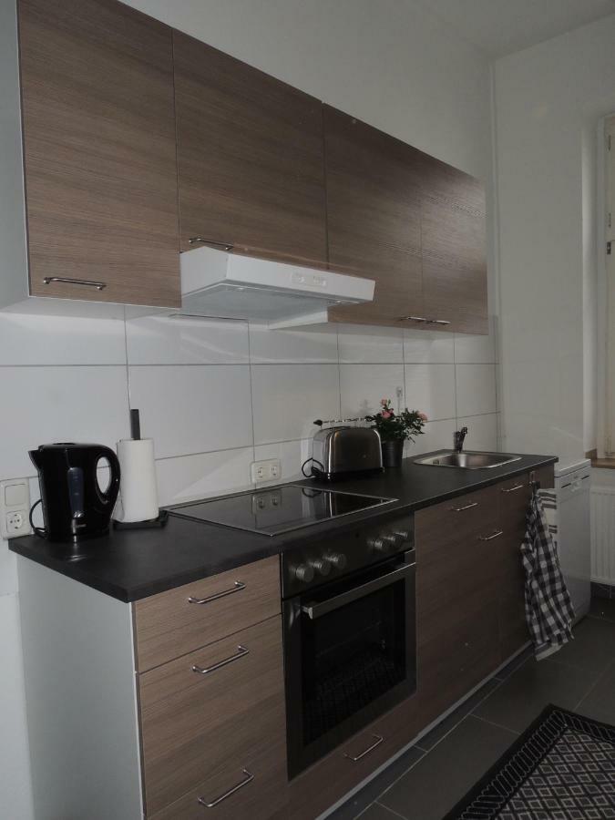 Zentrales Apartment In 盖尔森基兴 外观 照片