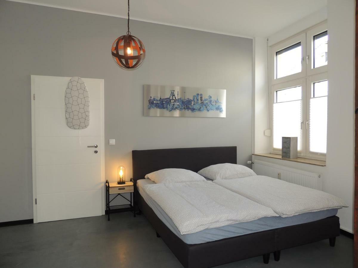 Zentrales Apartment In 盖尔森基兴 外观 照片